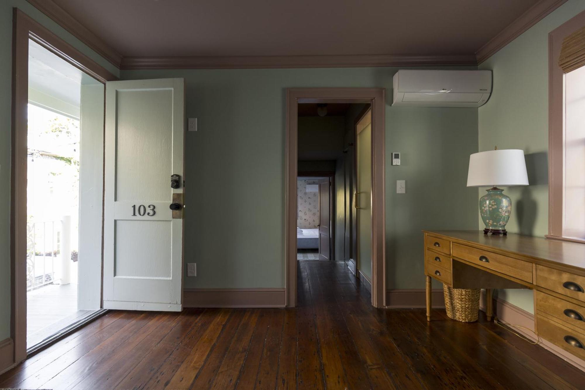チャールストン The Nicholas Bed & Breakfast エクステリア 写真
